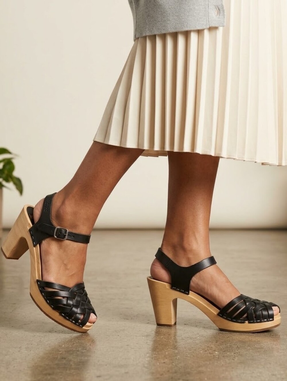 Swedish Hasbeens Black Heels 37 - Picture 1 of 11